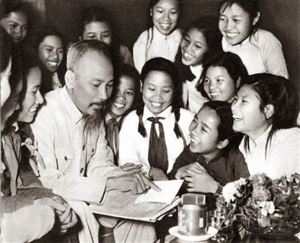 Phát huy ý chí tự lực, tự cường, khát vọng phát triển đất nước phồn vinh, hạnh phúc của Chủ tịch Hồ Chí Minh