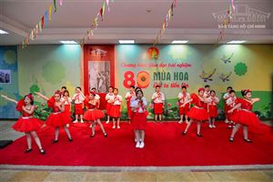 Chương trình giáo dục, trải nghiệm “80 mùa hoa - Đội ta tiến lên” tại Bảo tàng Hồ Chí Minh