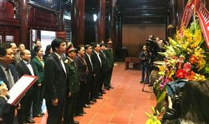 Đồng chí Nguyễn Thị Kim Ngân - Ủy viên Bộ Chính trị, Chủ tịch Quốc Hội nước CHXHCN Việt Nam về thăm Khu di tích Kim Liên