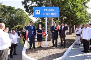 Chủ tịch Quốc hội Vương Đình Huệ dự Lễ đổi tên Công viên Hồ Chí Minh tại Cuba
