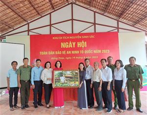 Khu di tích Nguyễn Sinh Sắc tiếp tục phát huy phong trào toàn dân bảo vệ an ninh Tổ quốc