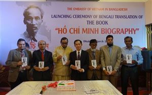 Ra mắt cuốn sách “Tiểu sử Hồ Chí Minh” bằng tiếng Bengali